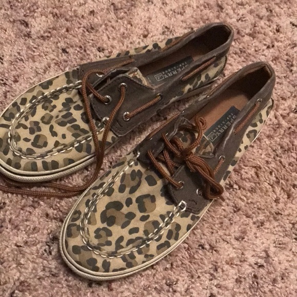 cheetah print sperrys